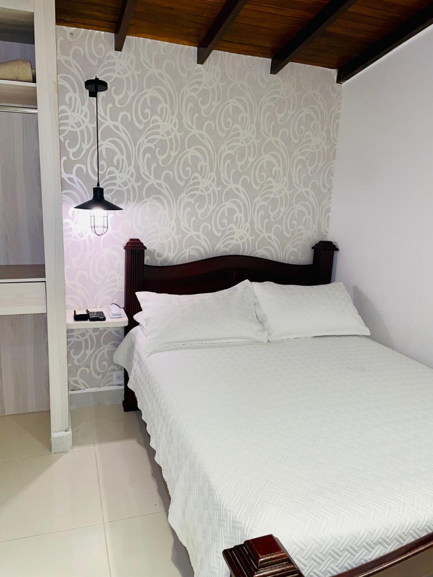 Hotel Simon Медельин Экстерьер фото