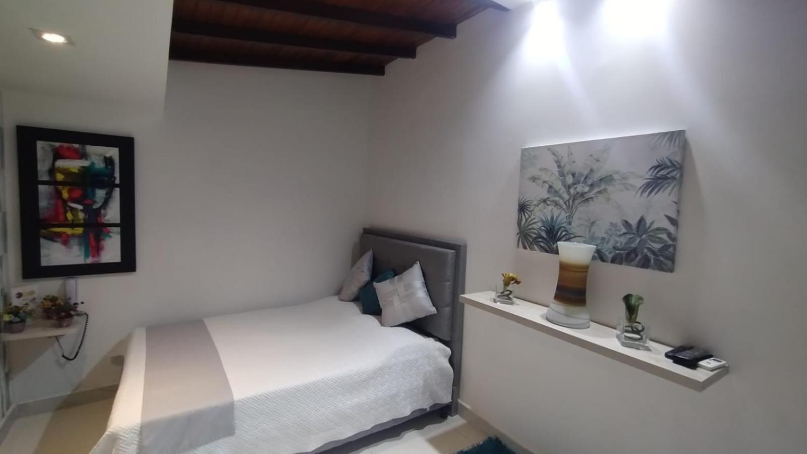 Hotel Simon Медельин Экстерьер фото